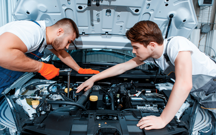 Auto Repair Tools – Why You Need To Never Leave The House Without One