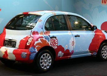 Graphics on Vehicles