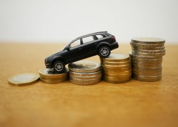 How to grab car loan with Less Money?