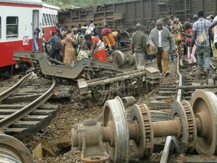 Follow the Right Steps to Hire a Railroad Lawyer