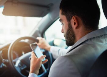 Gambling Behind the Wheel: A Dangerous Distraction Drivers Should Avoid
